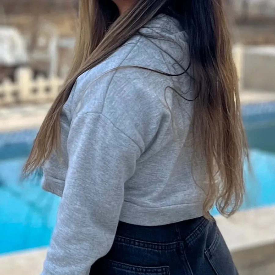 هودی کلاه دار