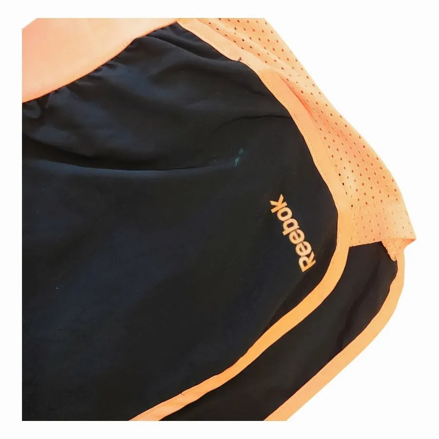 شورتک اورجینال Reebok
