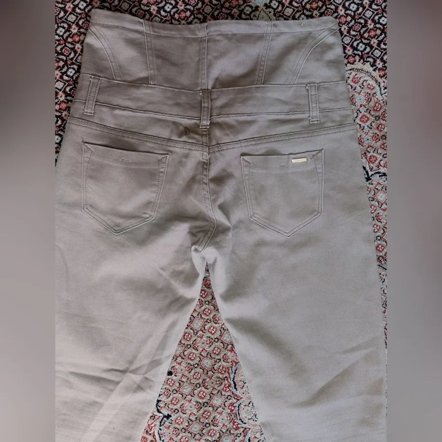 شلوار جین فاق بلند خارجی