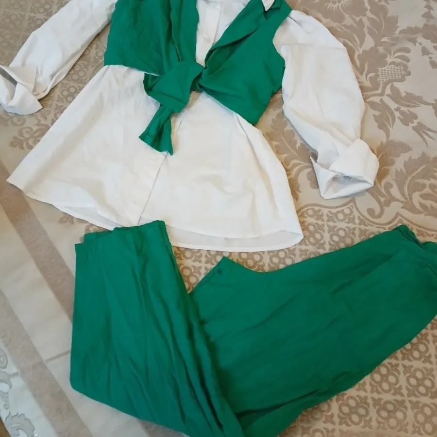 ست سه تیکه؟
