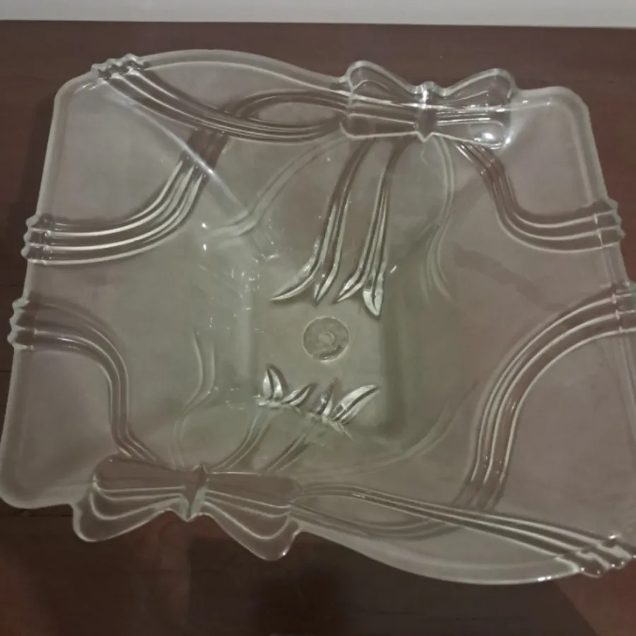 میوه خوری و پیش دستی