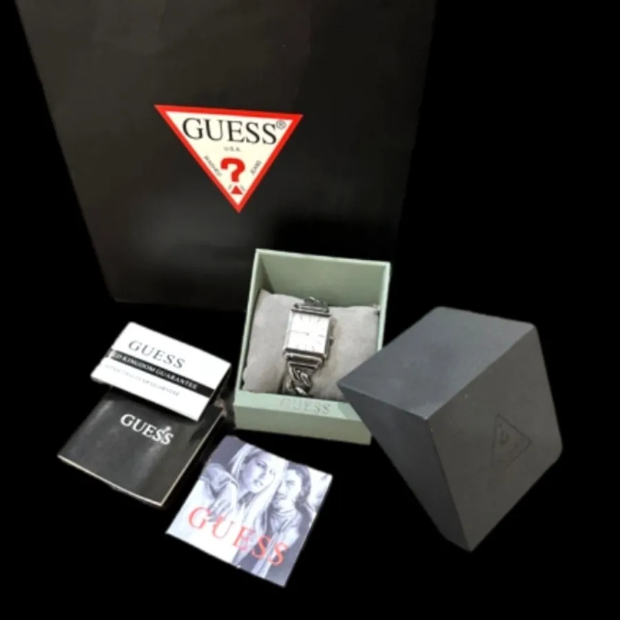 ساعت زنجیری Guess
