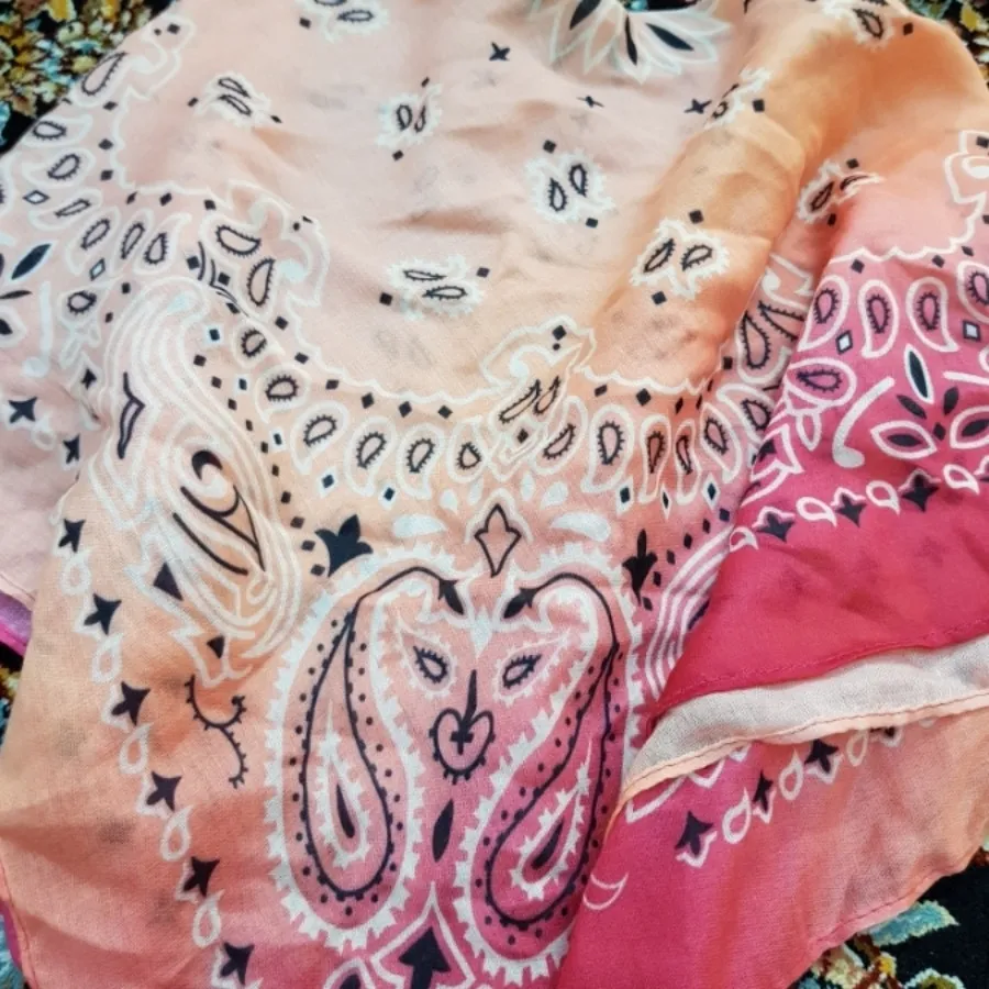 مینی اسکارف