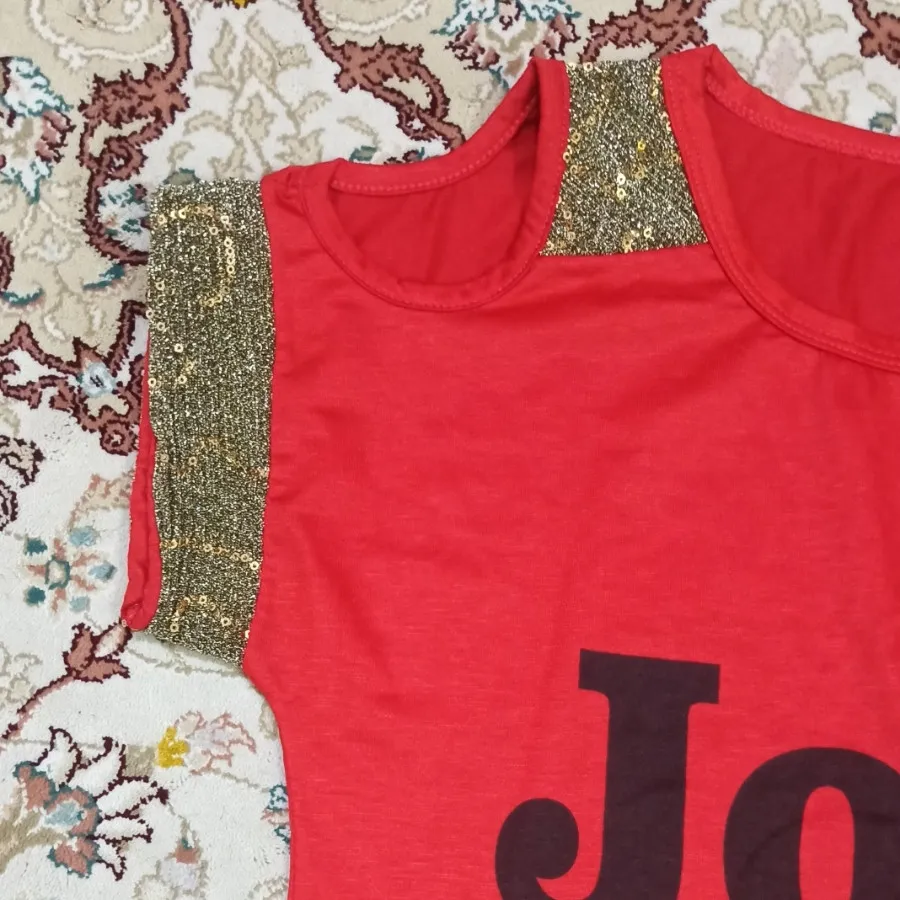 تاپ jojo قرمز