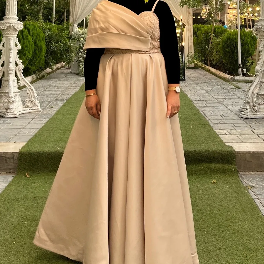 لباس مجلسی