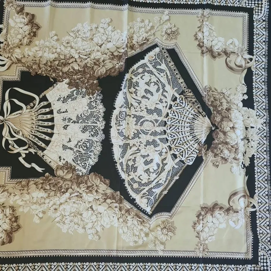 روسری ابریشم