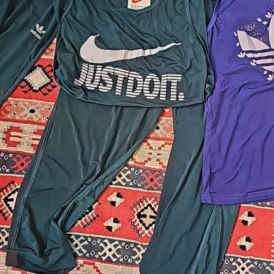تیشرت و ست