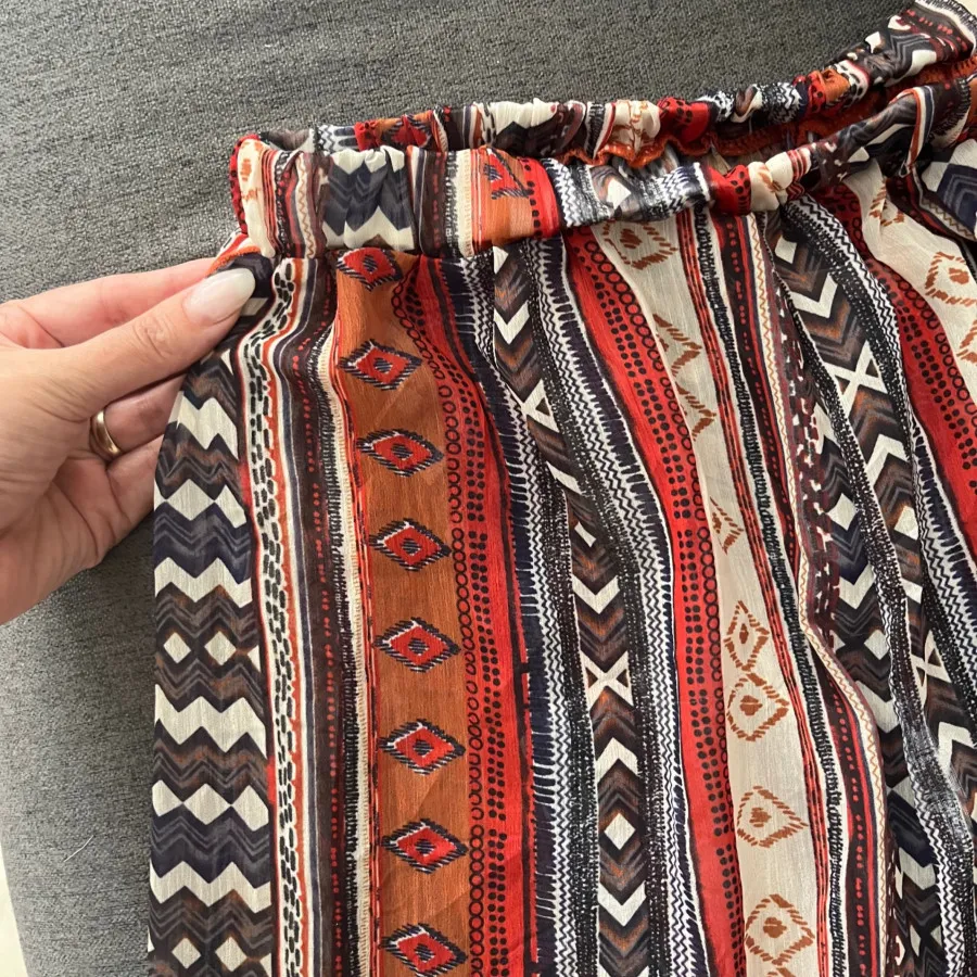 شلوار بغل چاک دار