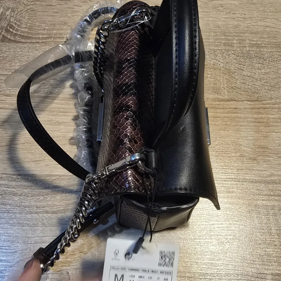 کیف کراس بادی زارا