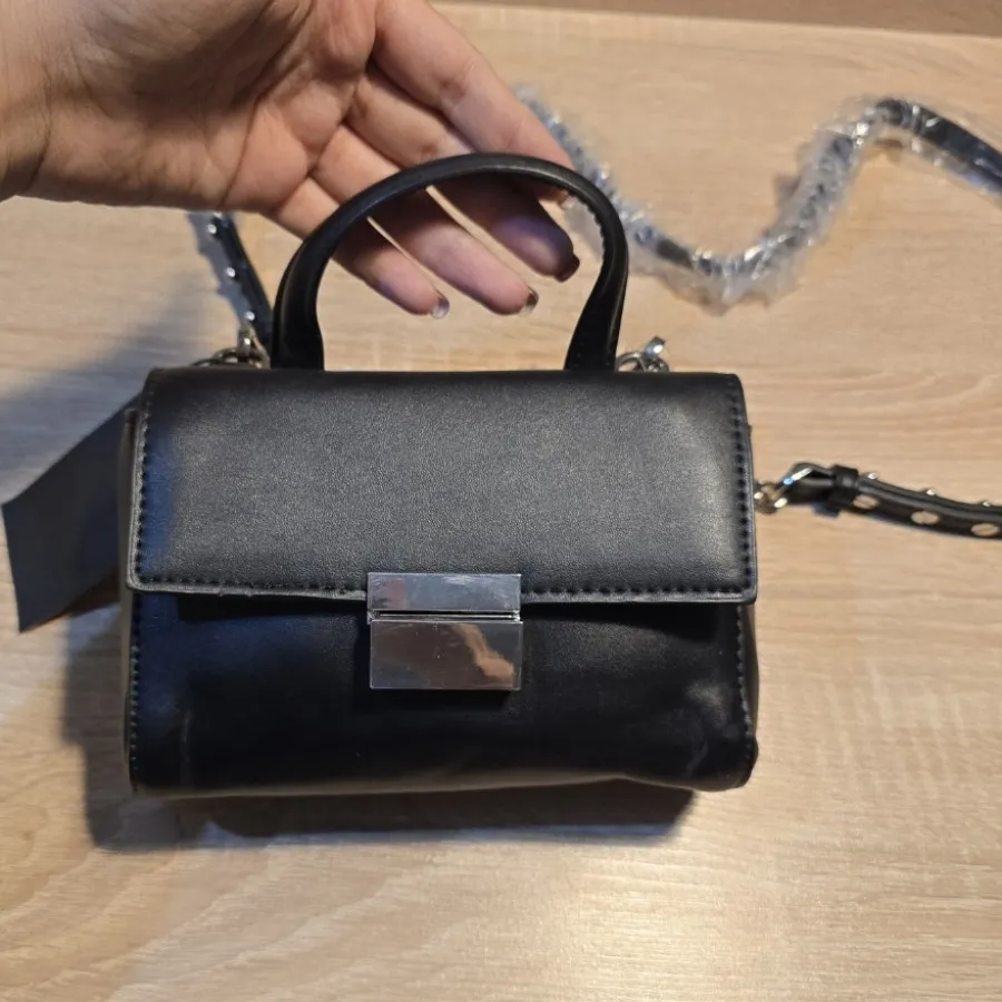کیف کراس بادی زارا