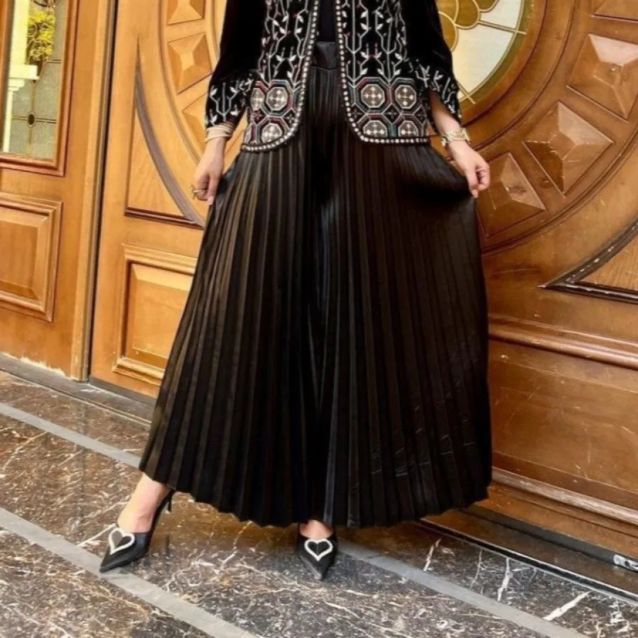 شلوار دامنی پلیسه