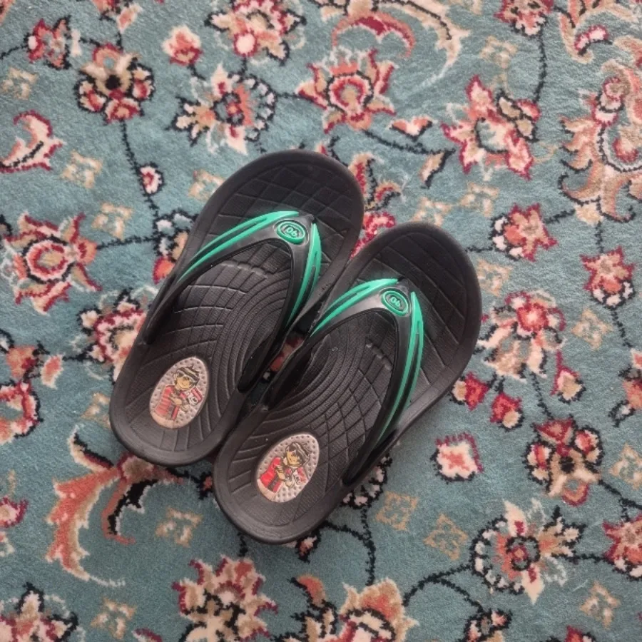 دمپایی کودک