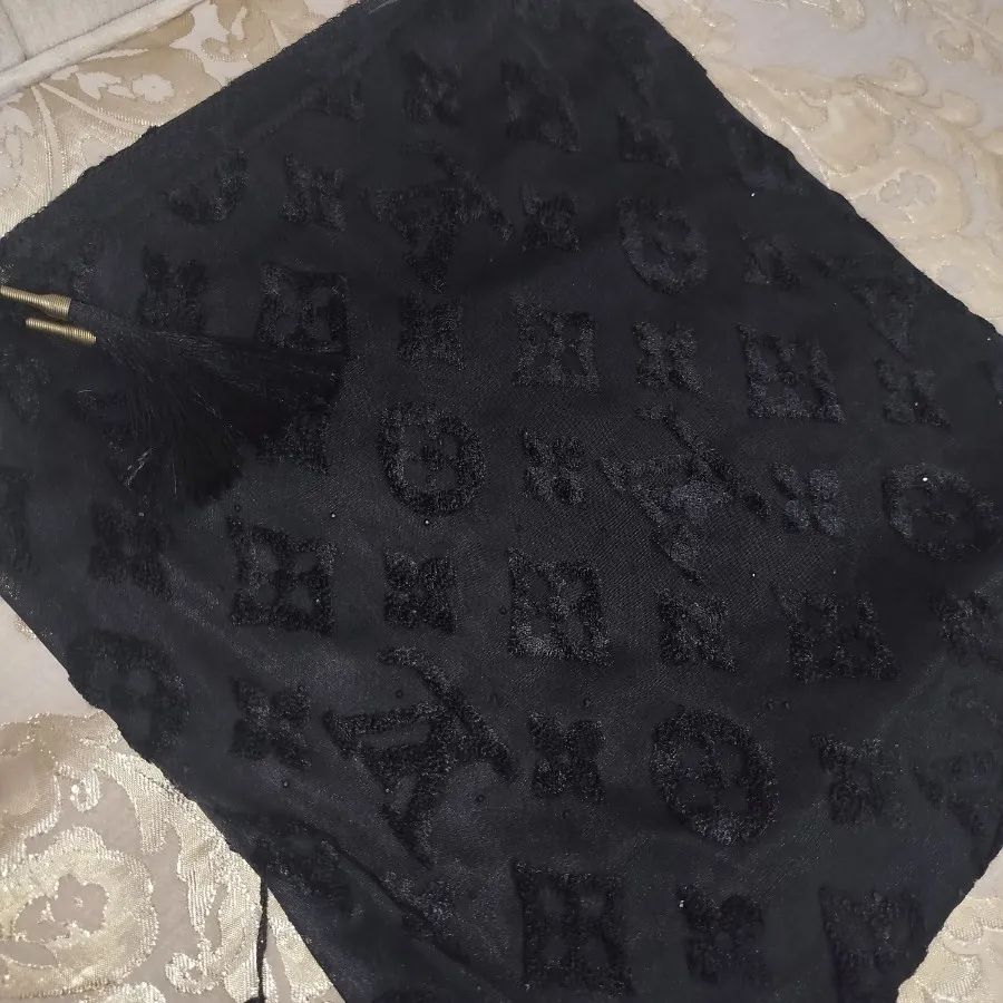 روسری مخمل