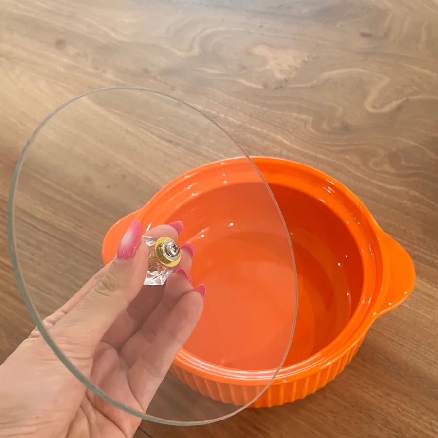ظرف در شیشه ای