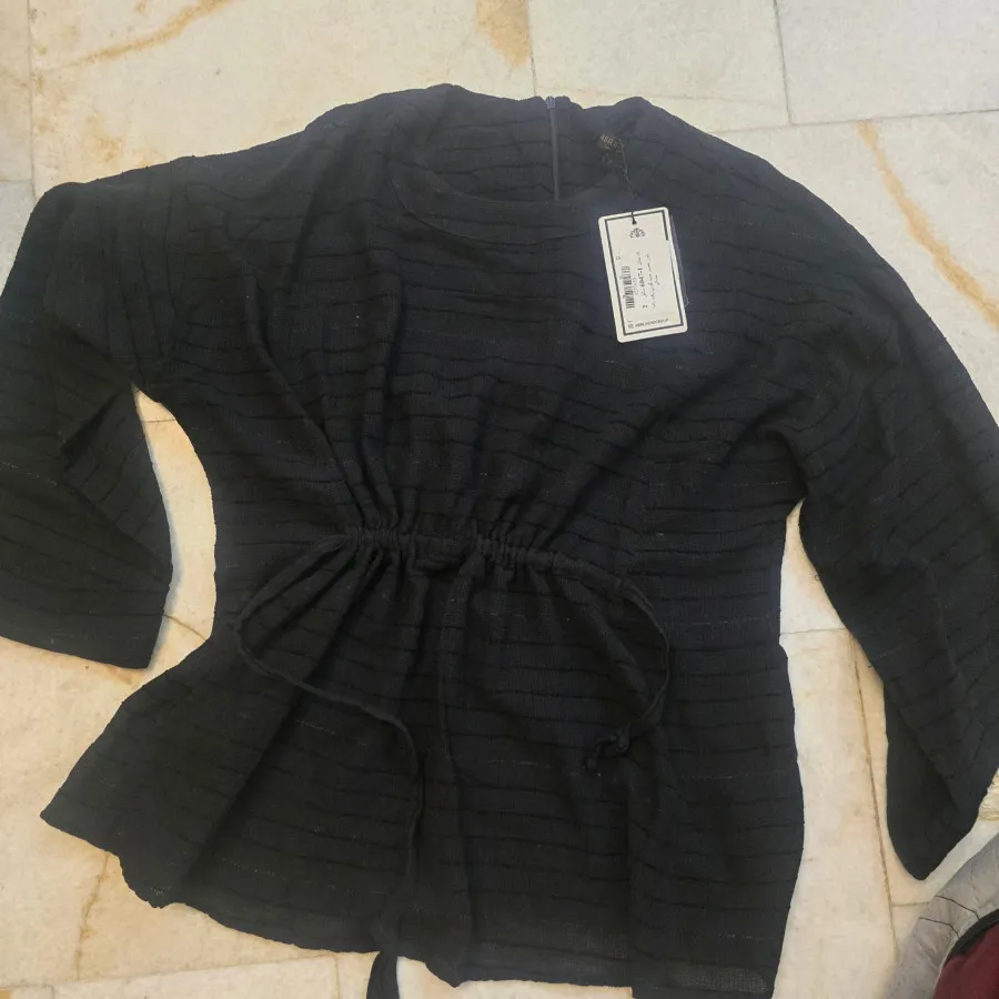 بلوز عروسکی مشکی عصر جدید