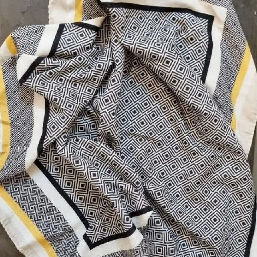 روسری نخی خارجی
