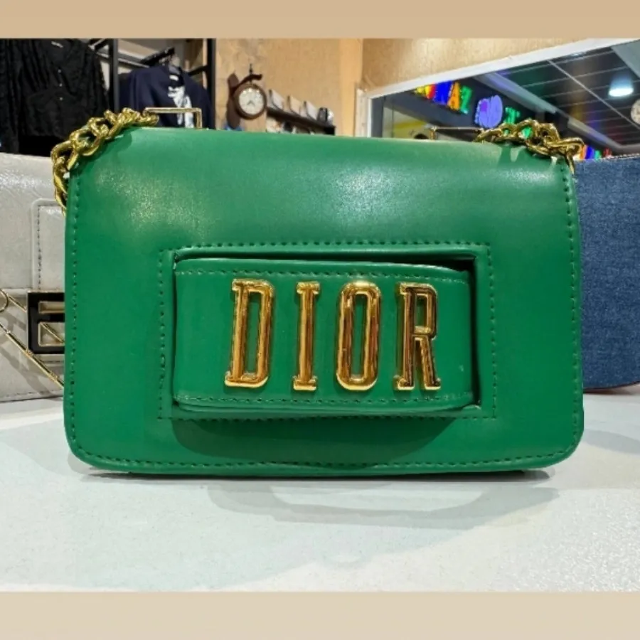 کیف خاکستری