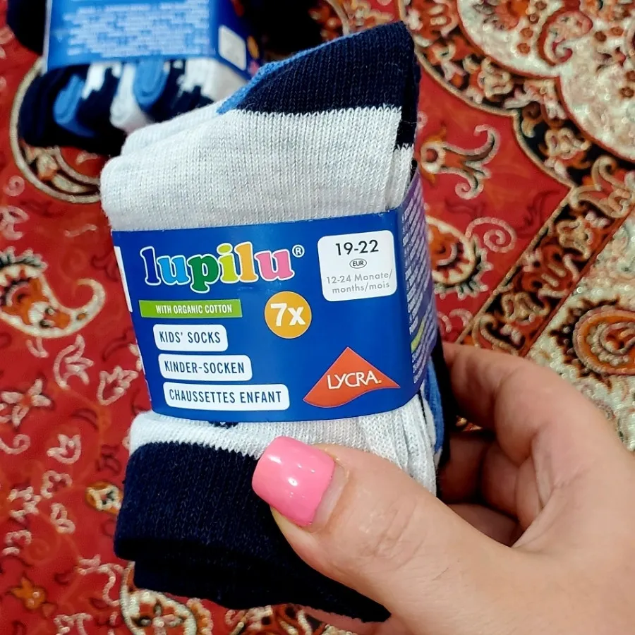 جوراب نوزادی