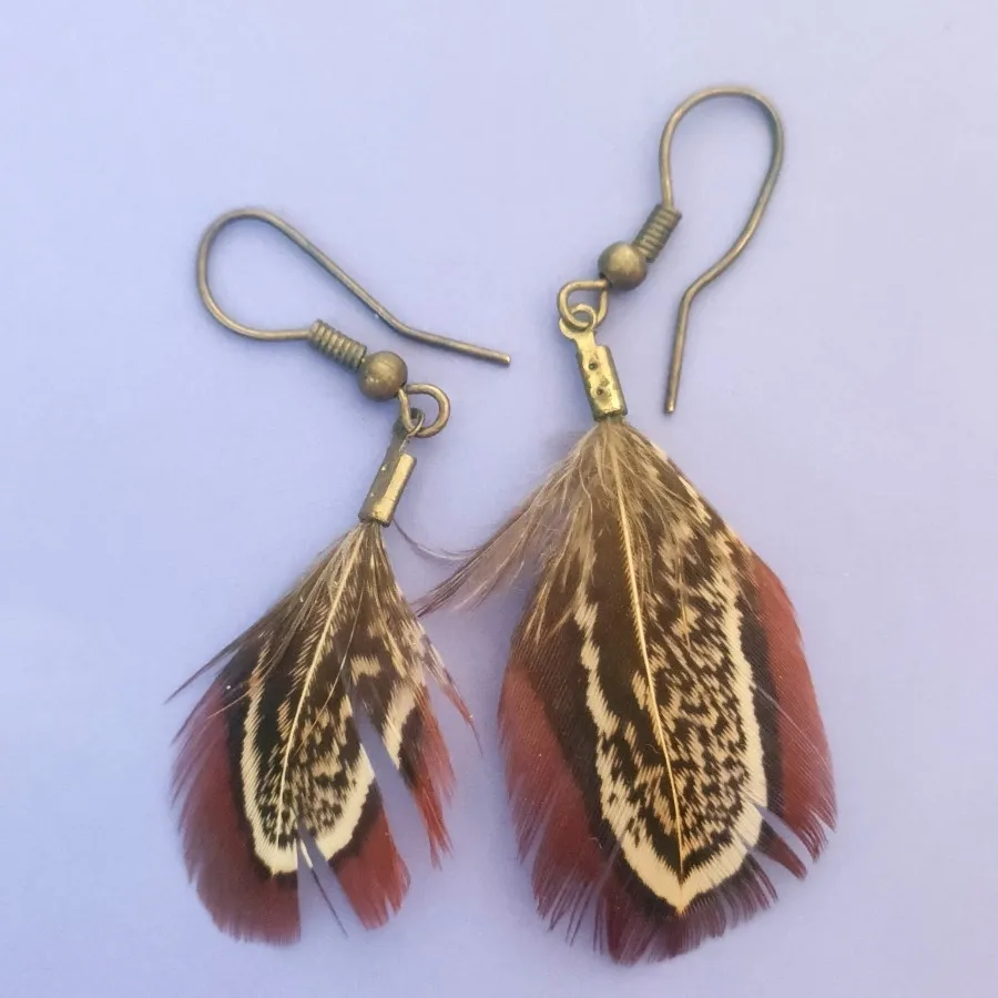 گوشواره پر طبیعی
