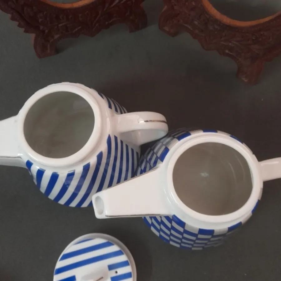 قوری قدیمی