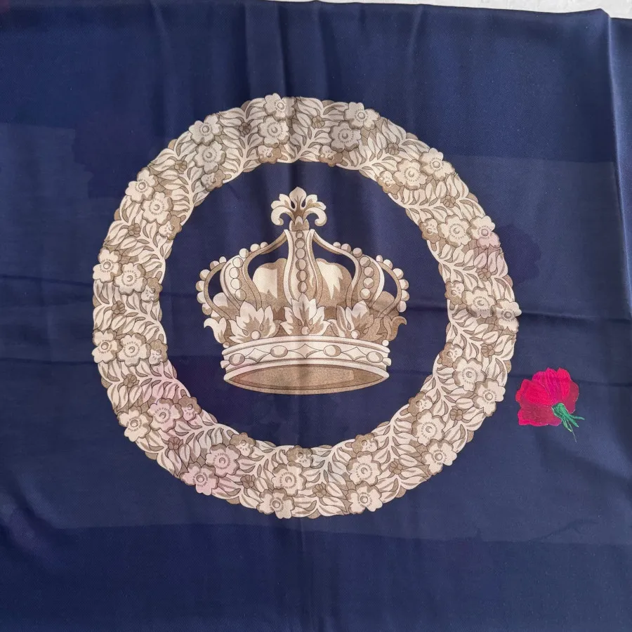 روسری مدلینا