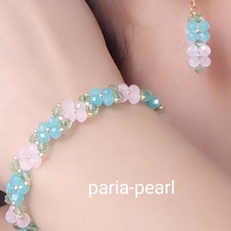 نیم ست دستبند و گوشواره