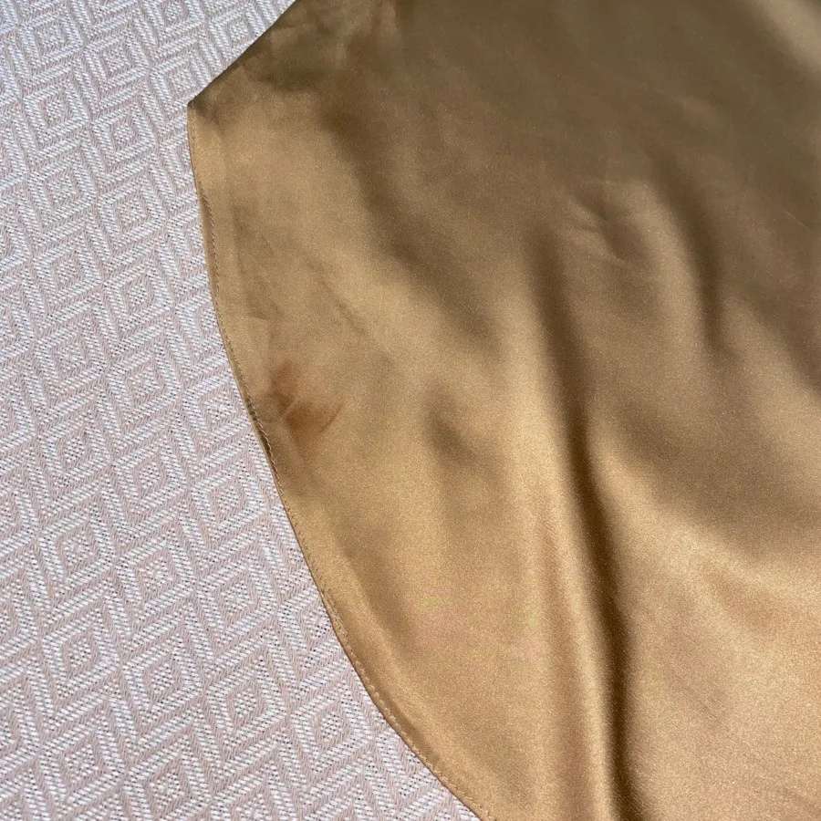 تاپ ساتن طلایی