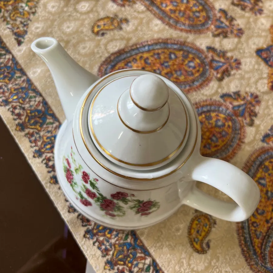 قوری قدیمی