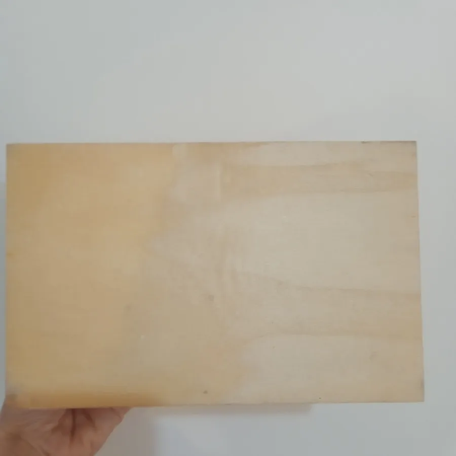 جعبه زیبا و قدیمی