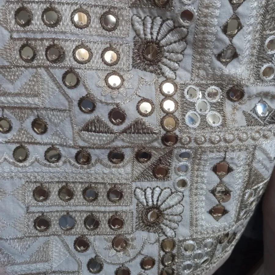 کت و سارافن