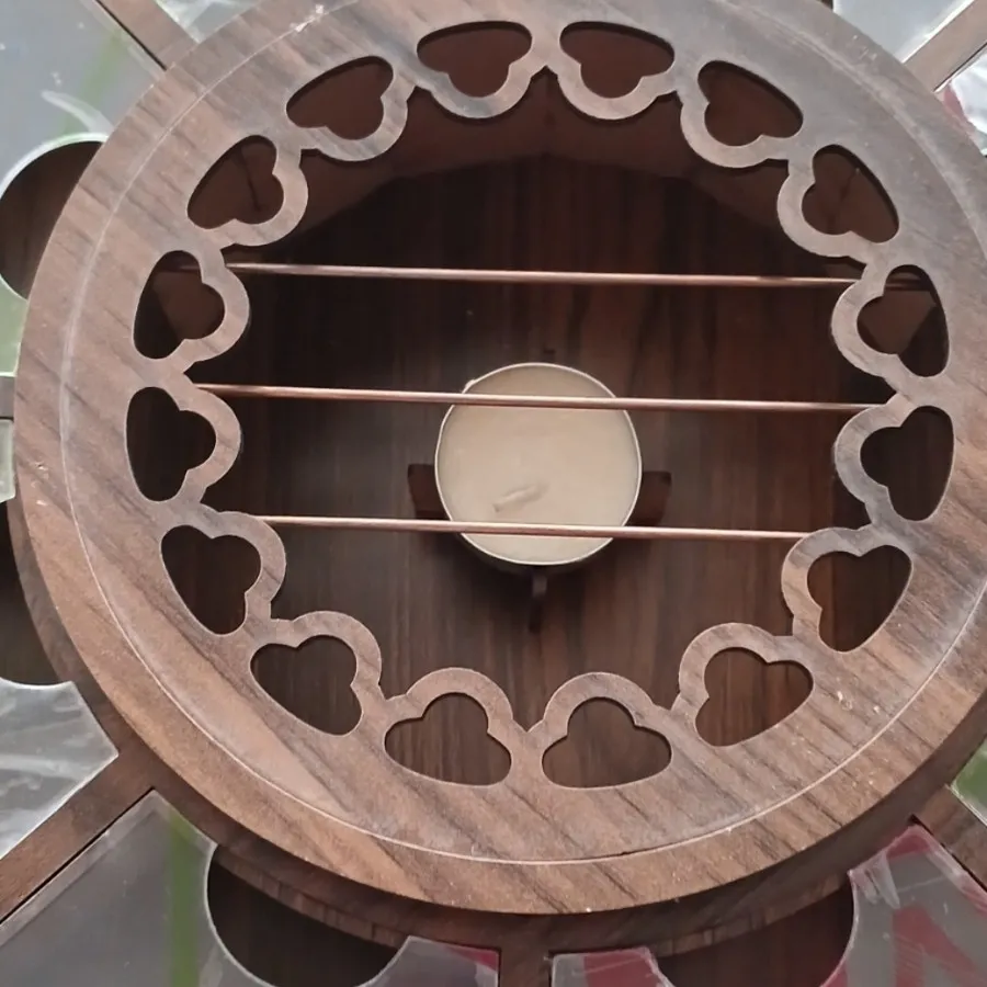 سینی مزه یا آجیل خوری