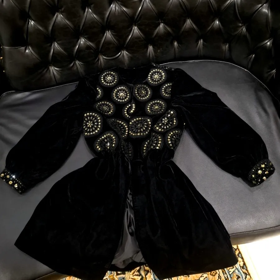 مانتو مزونی