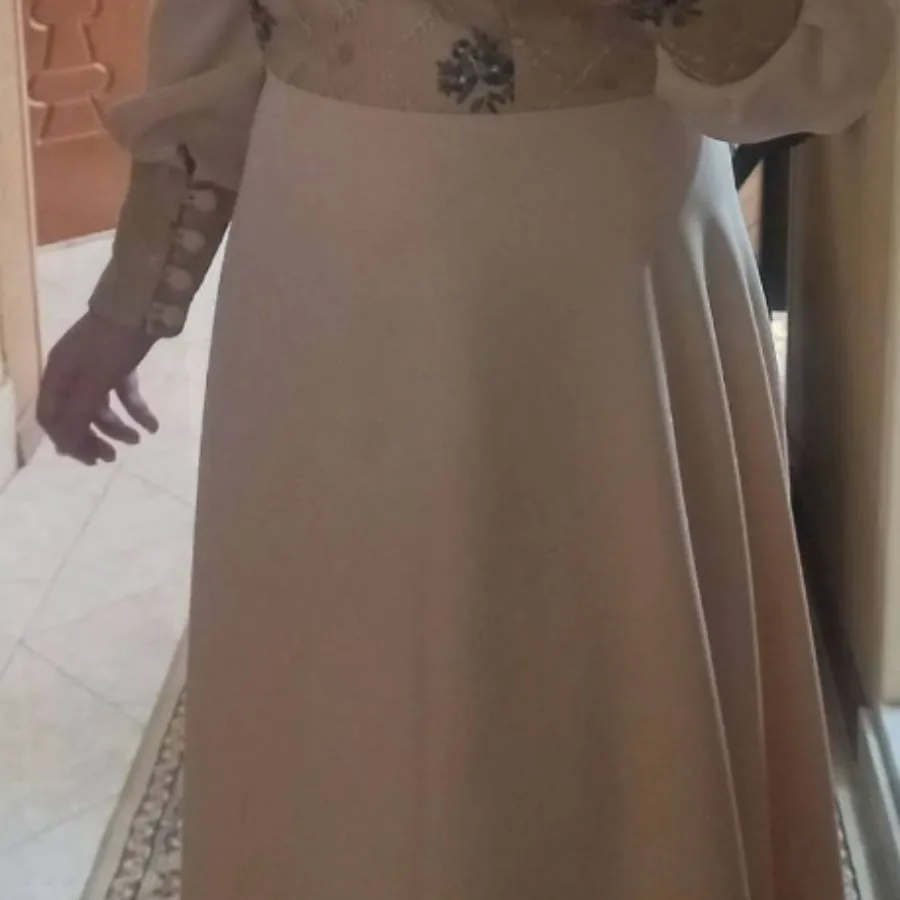 پیراهن مجلسی کرم