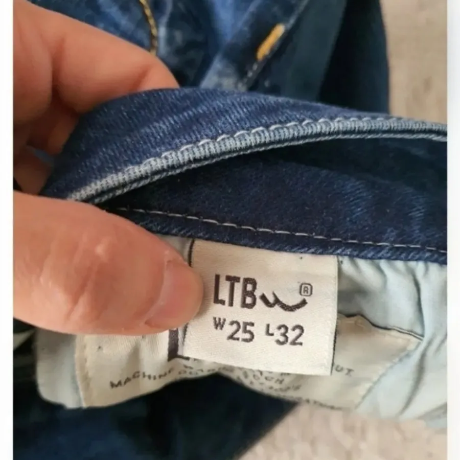 شلوار جین اسکینی