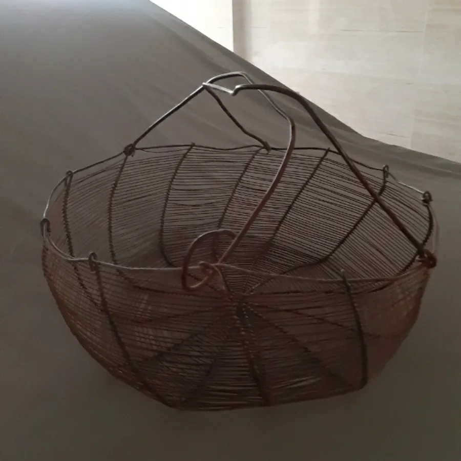 سبد آنتیک 200 ساله
