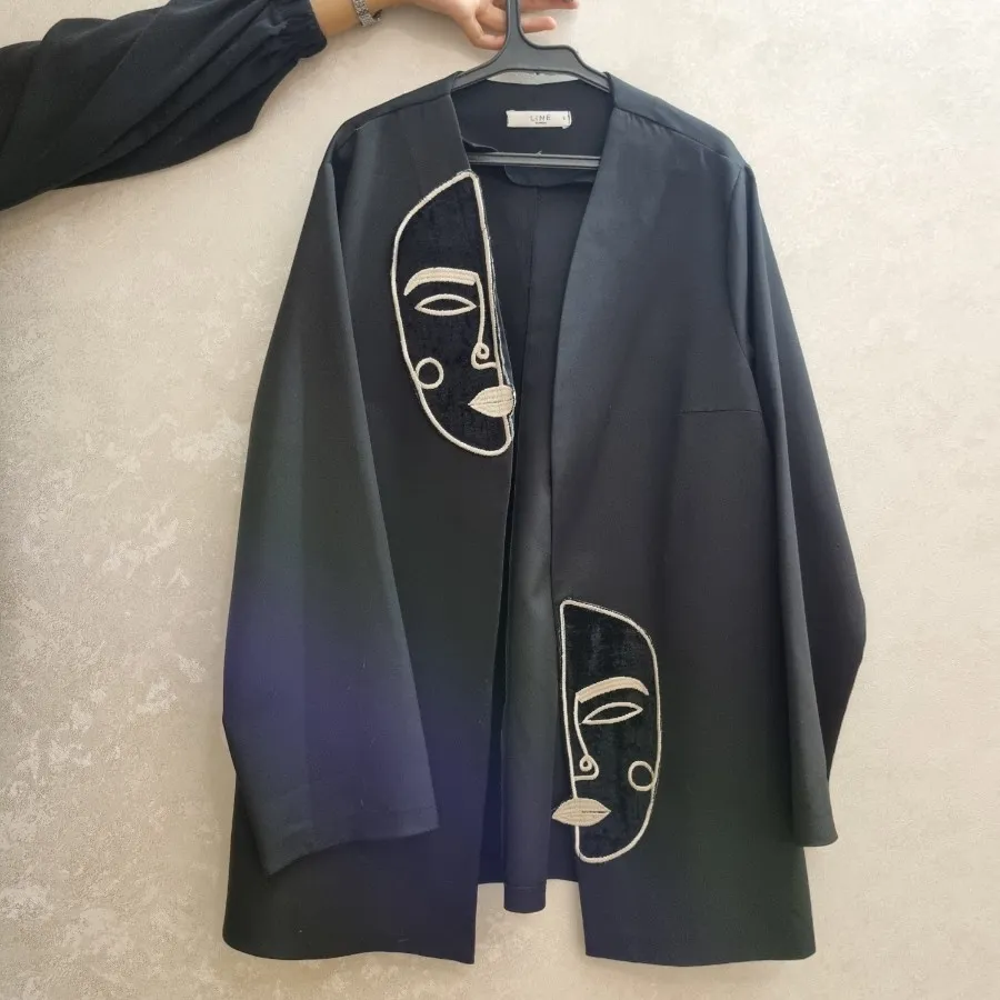 مانتو مجلسی گلدوزی شده