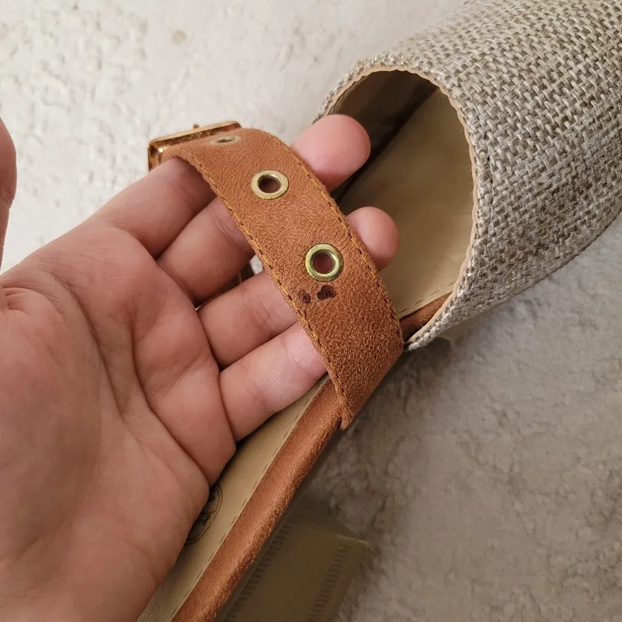 دمپایی زنانه