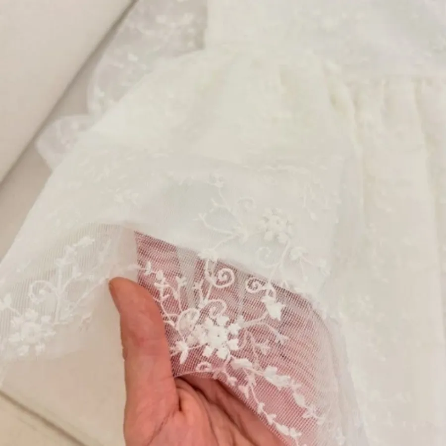 دخترونه