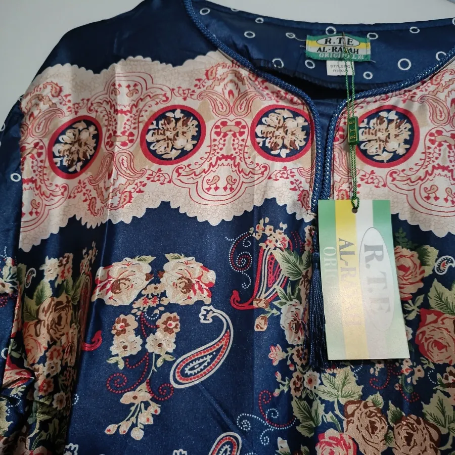 مانتو ساحلی ساتن خارجی نو