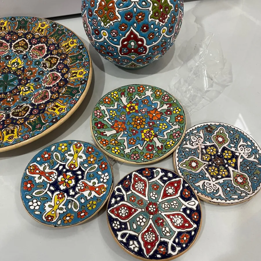 ست بشقاب و تنگ میناکاری