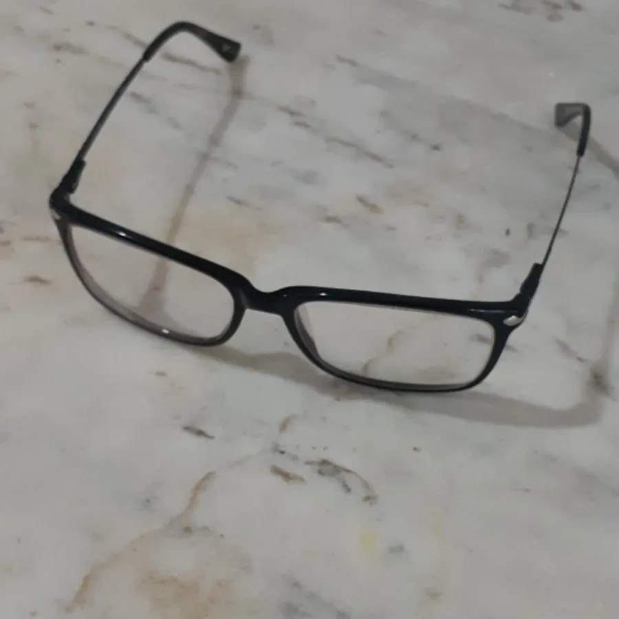 عینک اسپرت