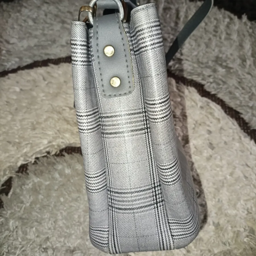 کیف زنانه جادار
