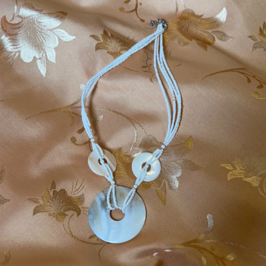 گردنبند صدفی