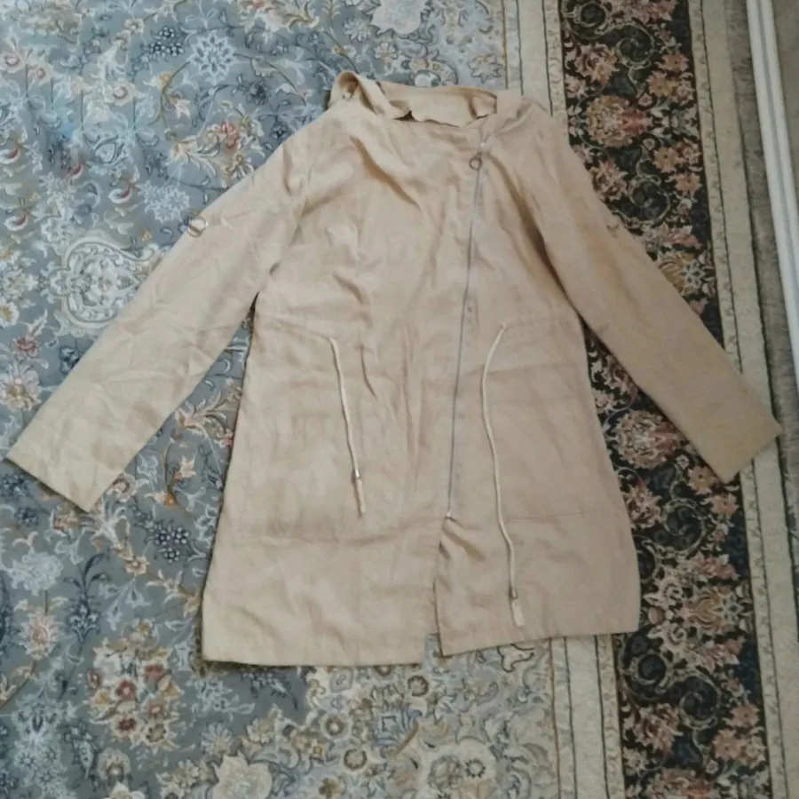 مانتو یا بارانی
