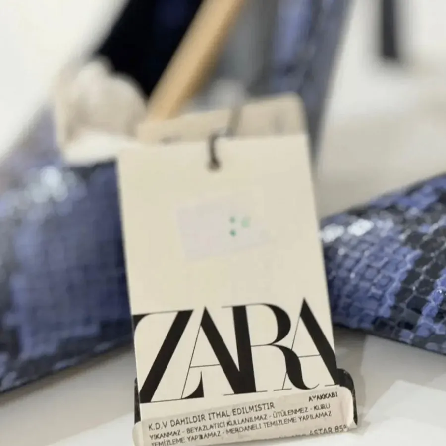 کفش  زارا
