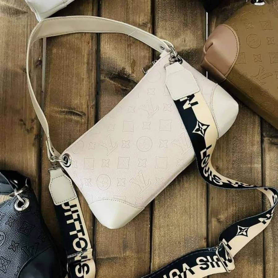 کیف زنانه