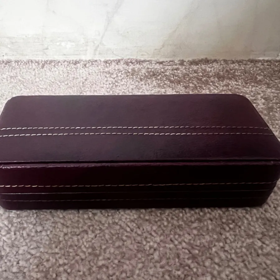 جعبه چرمی