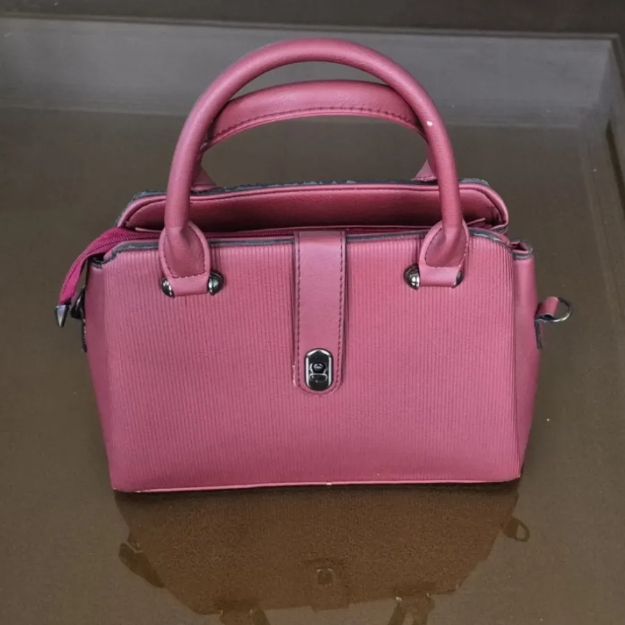 کیف زنانه
