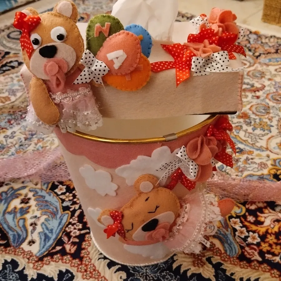 جای دستمال کاغذی و سطل