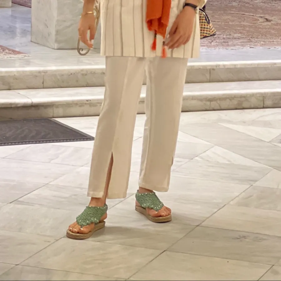 شلوار چاکدار